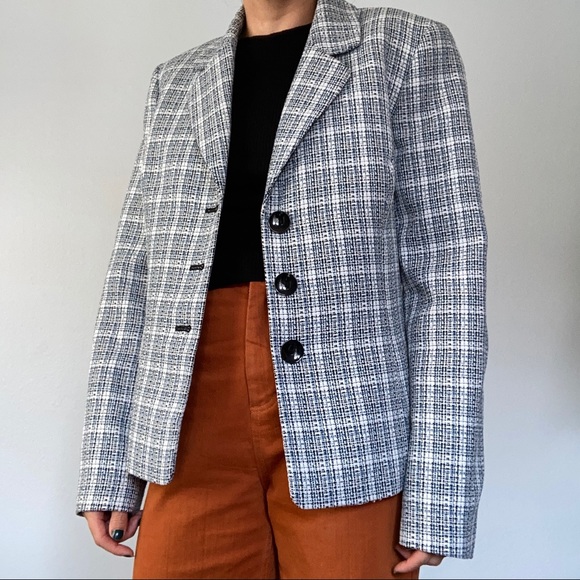 🚫SOLD🚫 Le Suit Tweed Jacket - Picture 3 of 8